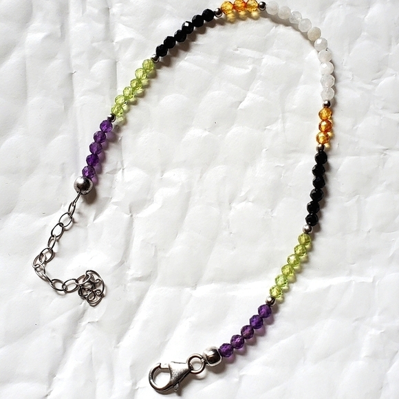Multigemstone beaded bracelet with platinum over sterling silver clasp - Picture 1 of 9